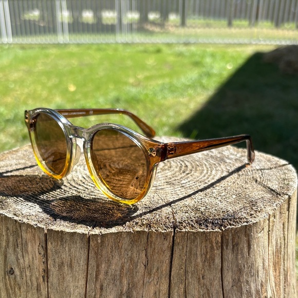 Diane von Furstenberg Gradient Sunglasses - Picture 1 of 5